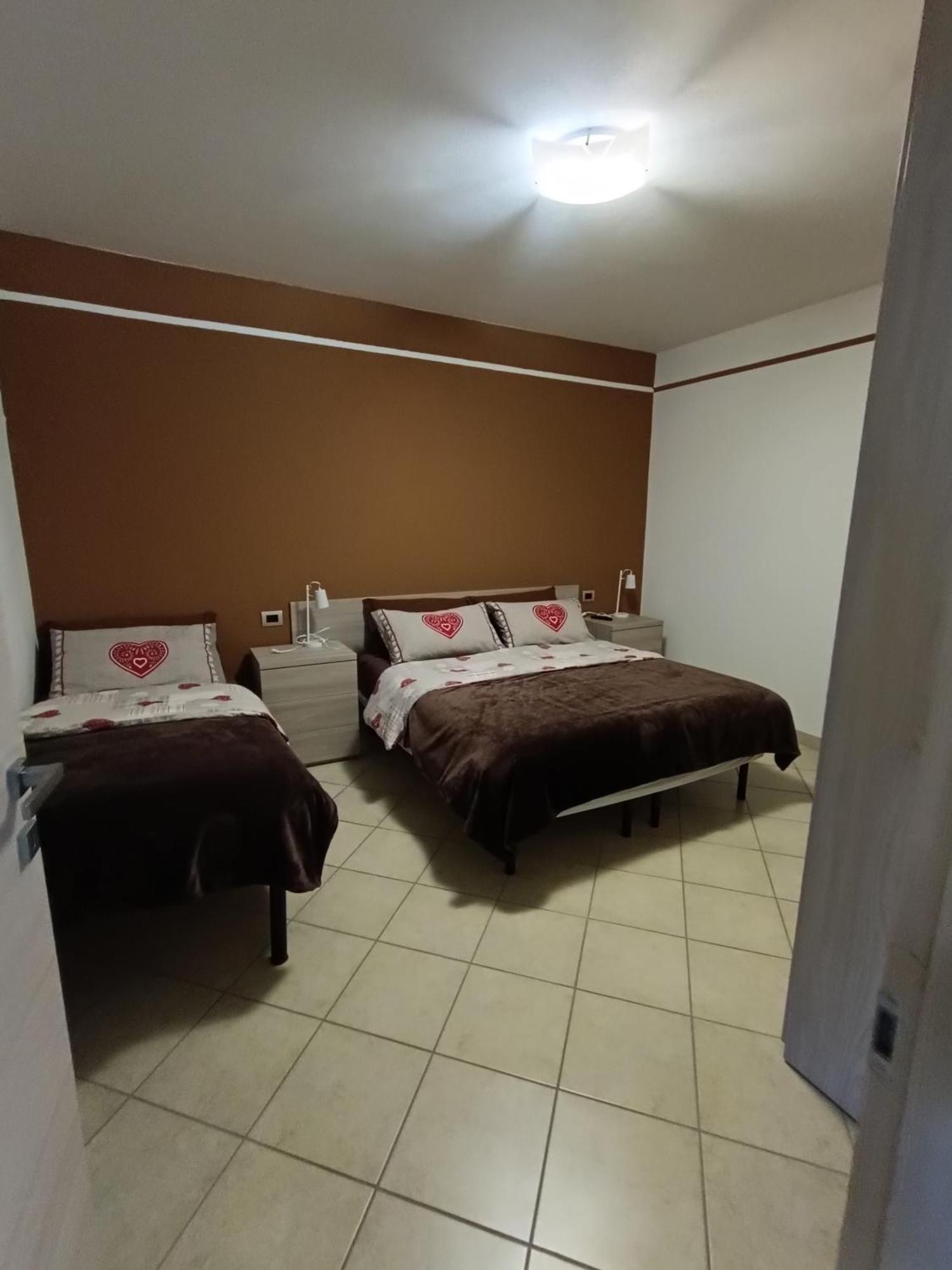 Pisolo Selvaggio Apartment Тирано Стая снимка