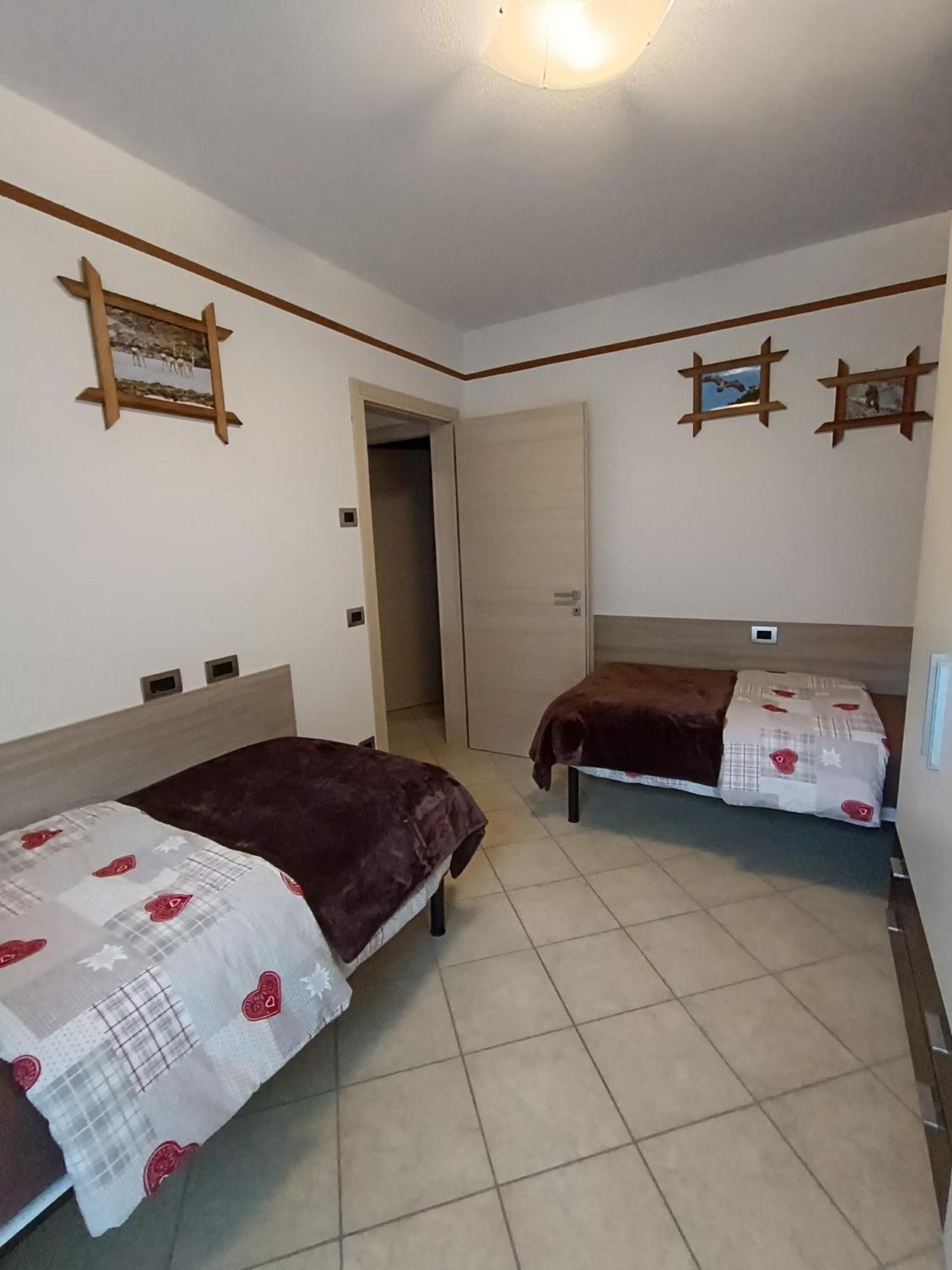 Pisolo Selvaggio Apartment Тирано Стая снимка